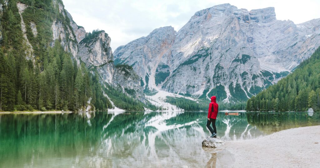 Do your safety measures before adventure [Solo travel safety tips].