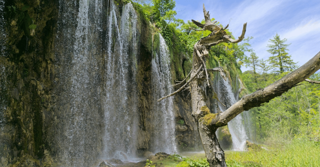 Best Places to Visit in Croatia, Plitvice Lakes National Park